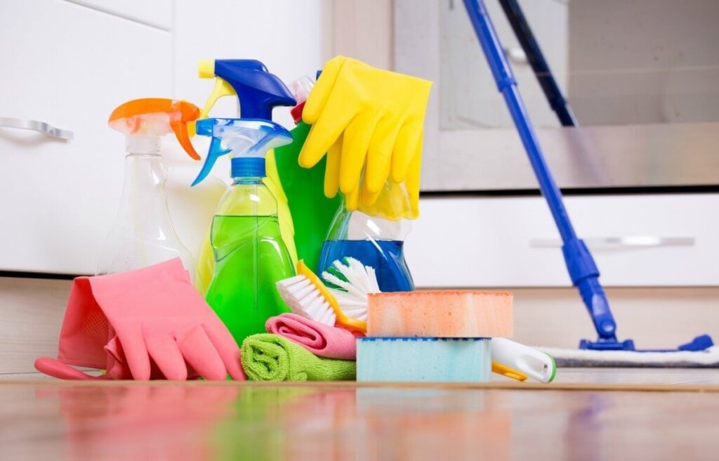 خدمات شركة تنظيف في الفجيره