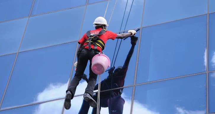 شركة تنظيف خارجي في عجمان